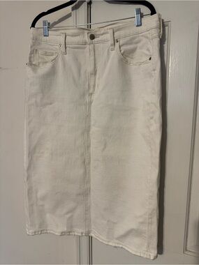 Universal Thread White Denim Midi Skirt Size 12 Raw Hem Back Slit